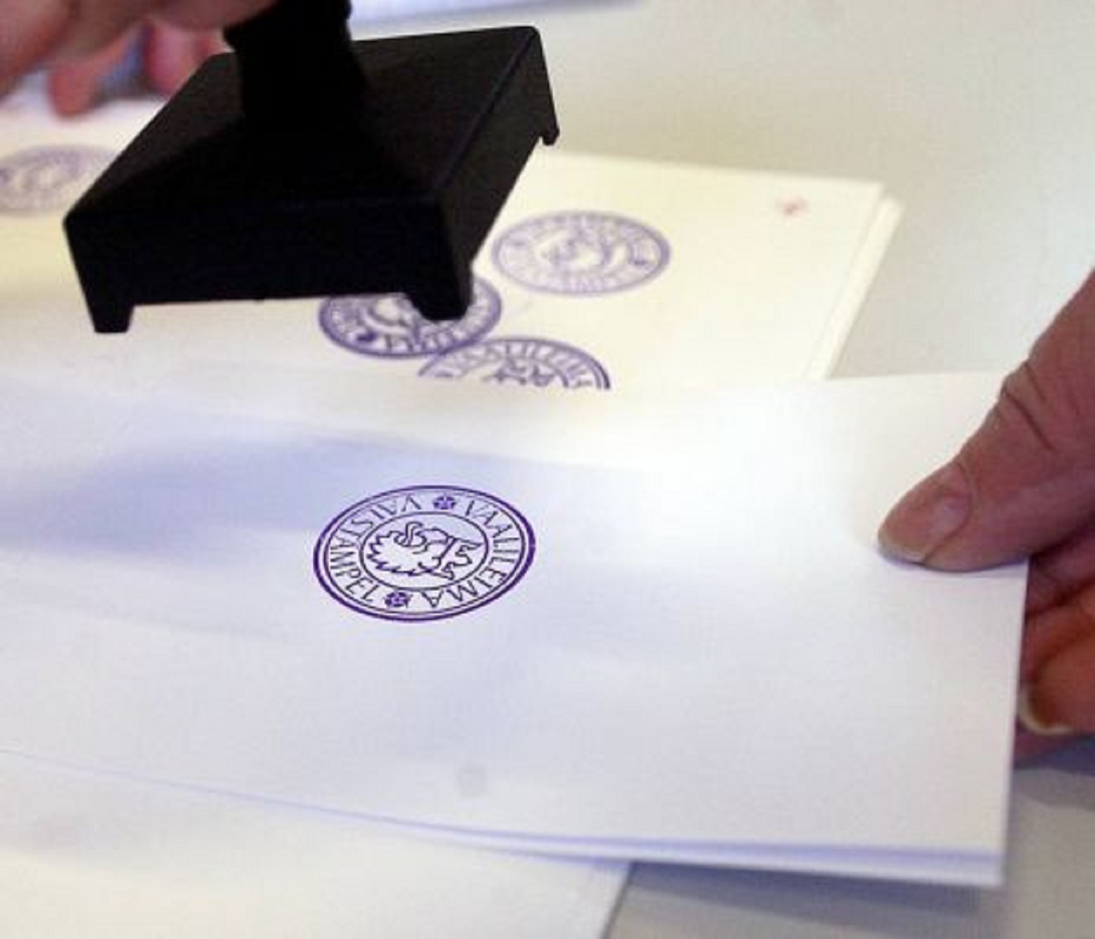 Äänestys suoritettu